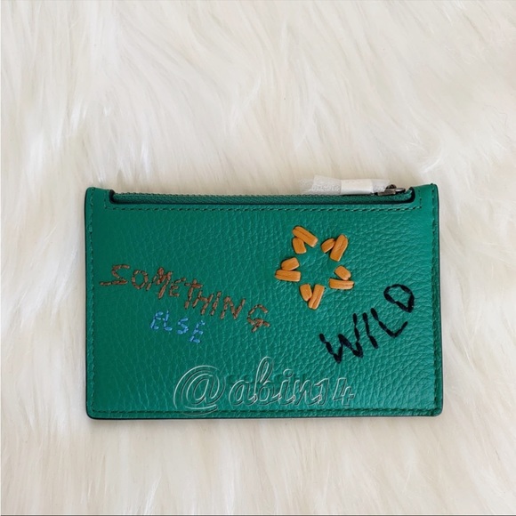 NWT Coach Zip Card Case in Green Leather with Diary Embroidery - Picture 3 of 8